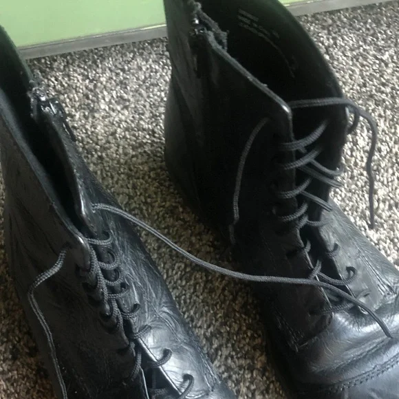 Clarks Black Lace Up Boots - Picture 9 of 9